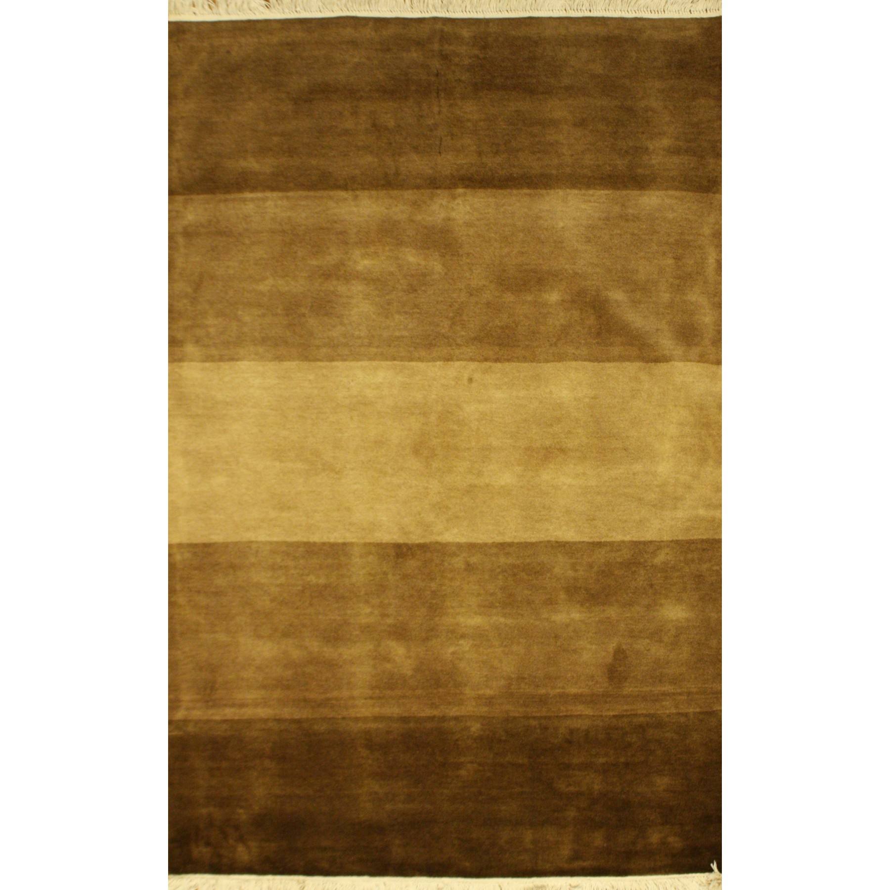 ręcznie tkany wełniany dywan w odcieniach brązu